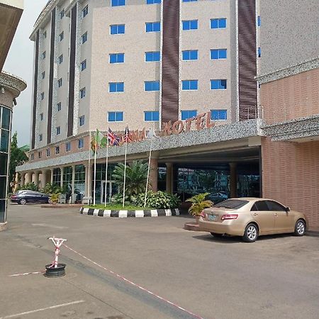 Barcelona Hotels, Abuja Mobushipe Bagian luar foto